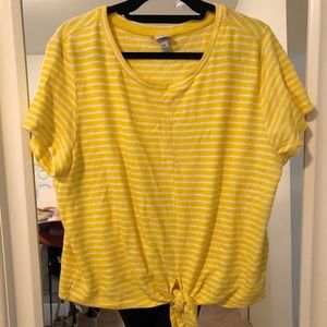 Yellow striped top